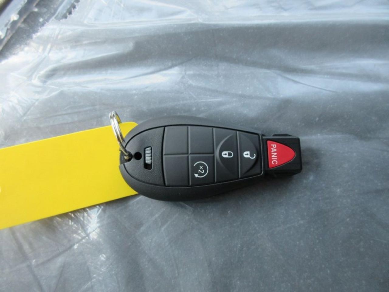 2022 RAM 1500 Classic NIGHT EDITION CREW CAB Photo