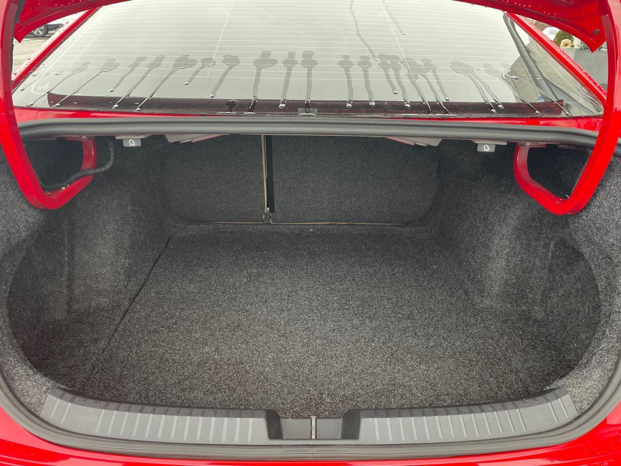 2019 Volkswagen Jetta Highline 1.4T 8sp at w/Tip Photo