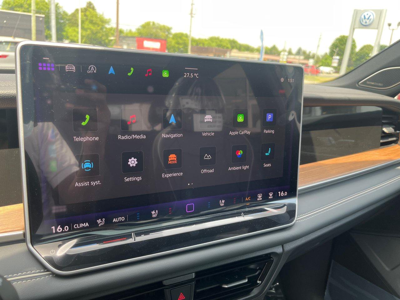 2025 Volkswagen Tiguan HIGHLINE R-LINE 4MOTION Photo