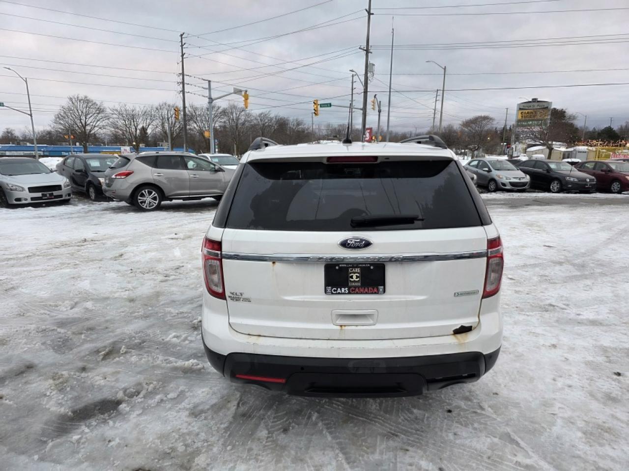 2014 Ford Explorer **CERTIFIED** XLT | CLEAN CARFAX Photo4