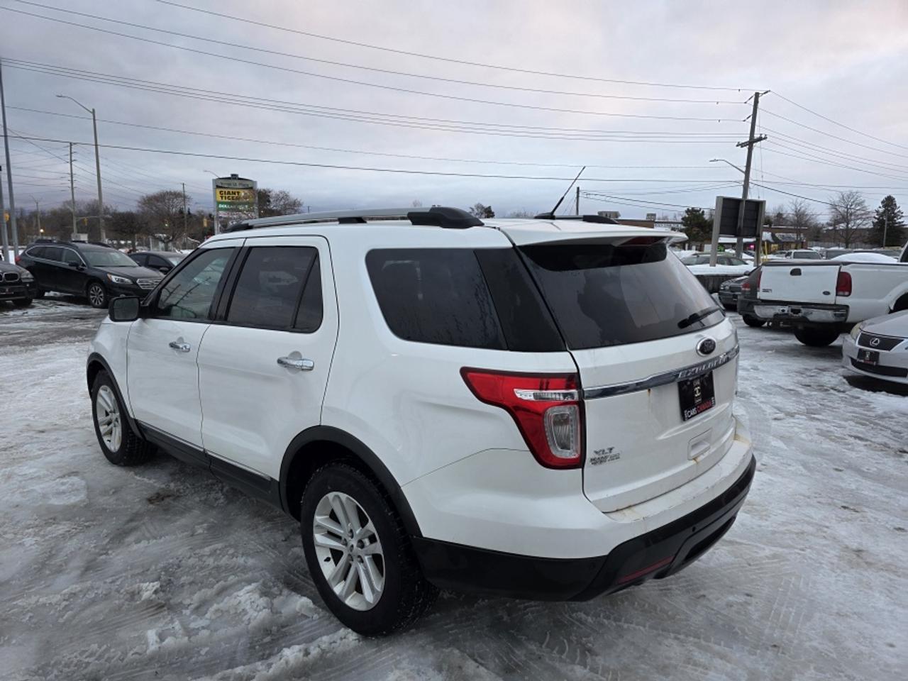 2014 Ford Explorer XLT | CLEAN CARFAX Photo