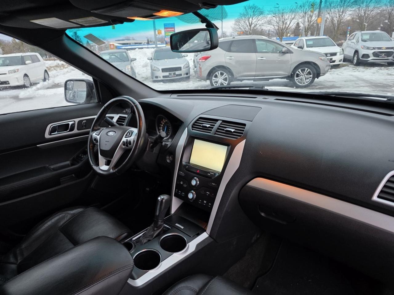 2014 Ford Explorer XLT | CLEAN CARFAX Photo