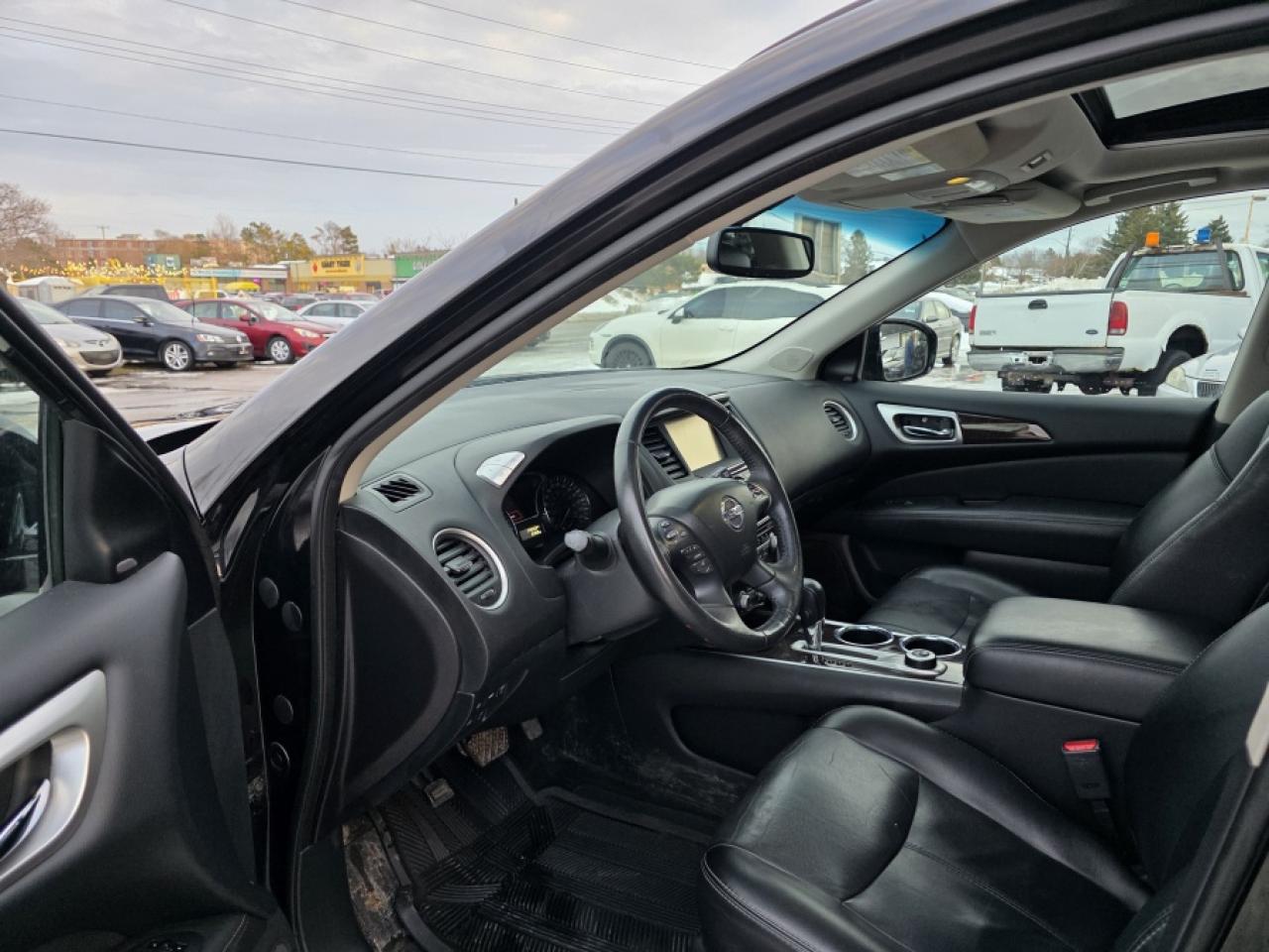 2015 Nissan Pathfinder **CERTIFIED** S AWD Photo