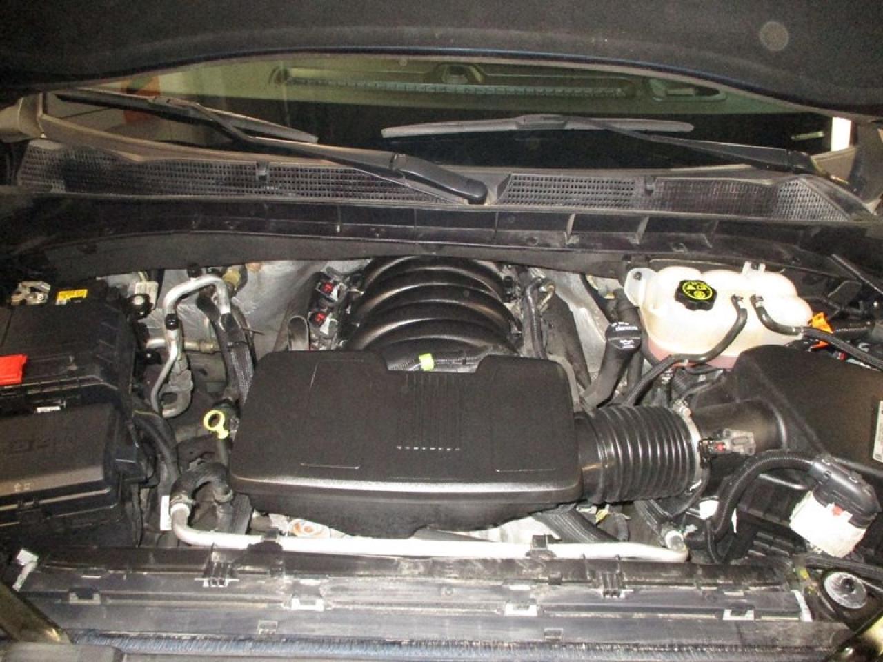 2020 GMC Sierra 1500 SLT  4X4 Photo