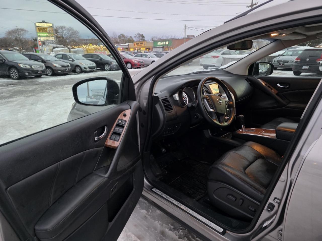 2011 Nissan Murano **CERTIFIED** LE AWD Photo