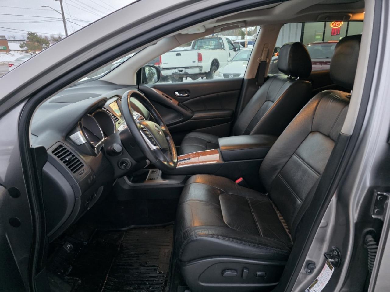 2011 Nissan Murano **CERTIFIED** LE AWD Photo