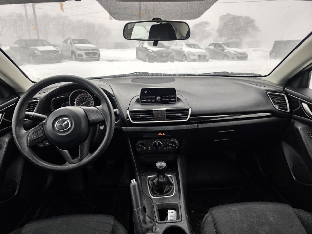 2014 Mazda MAZDA3 SPORT | CLEAN CARFAX Photo