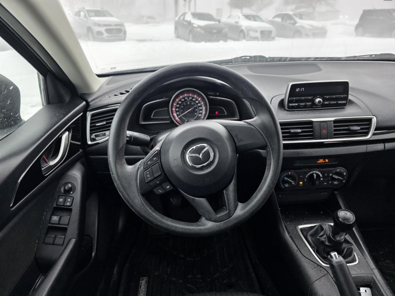 2014 Mazda MAZDA3 SPORT | CLEAN CARFAX Photo