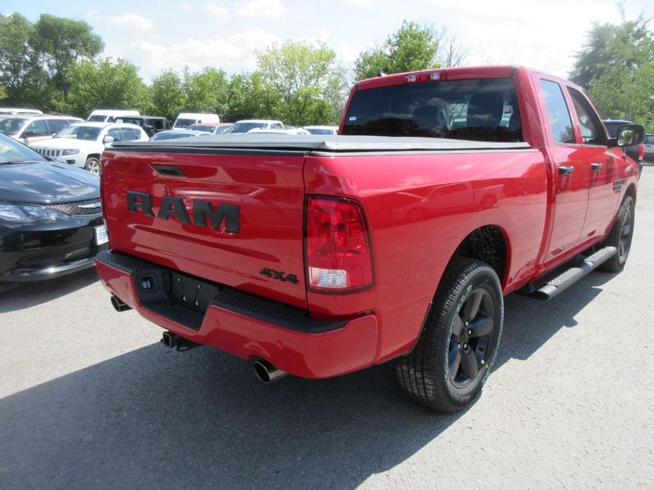 2022 RAM 1500 Classic Express QUAD CAB Photo2