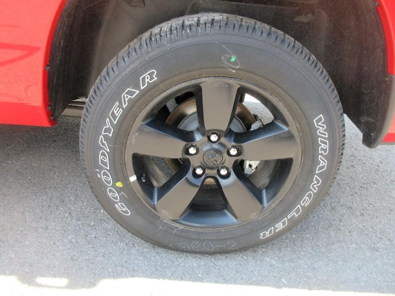 2022 RAM 1500 Classic Express QUAD CAB Photo