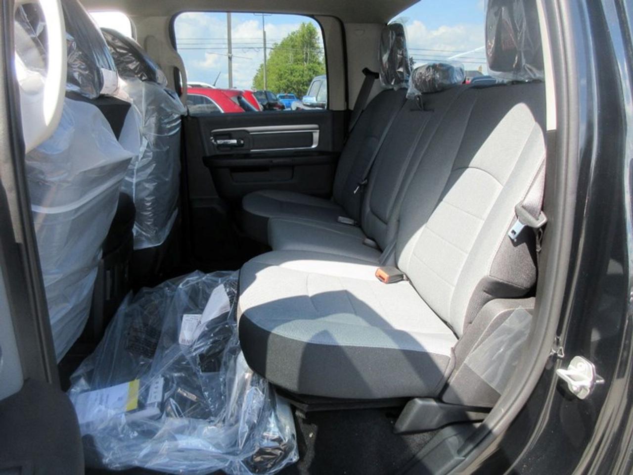 2022 RAM 1500 Classic SLT  Crew Cab Photo