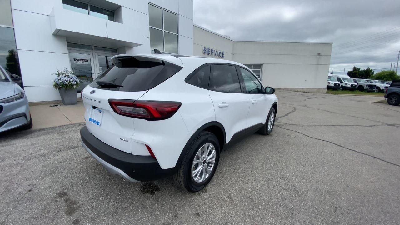 2025 Ford Escape Active Photo