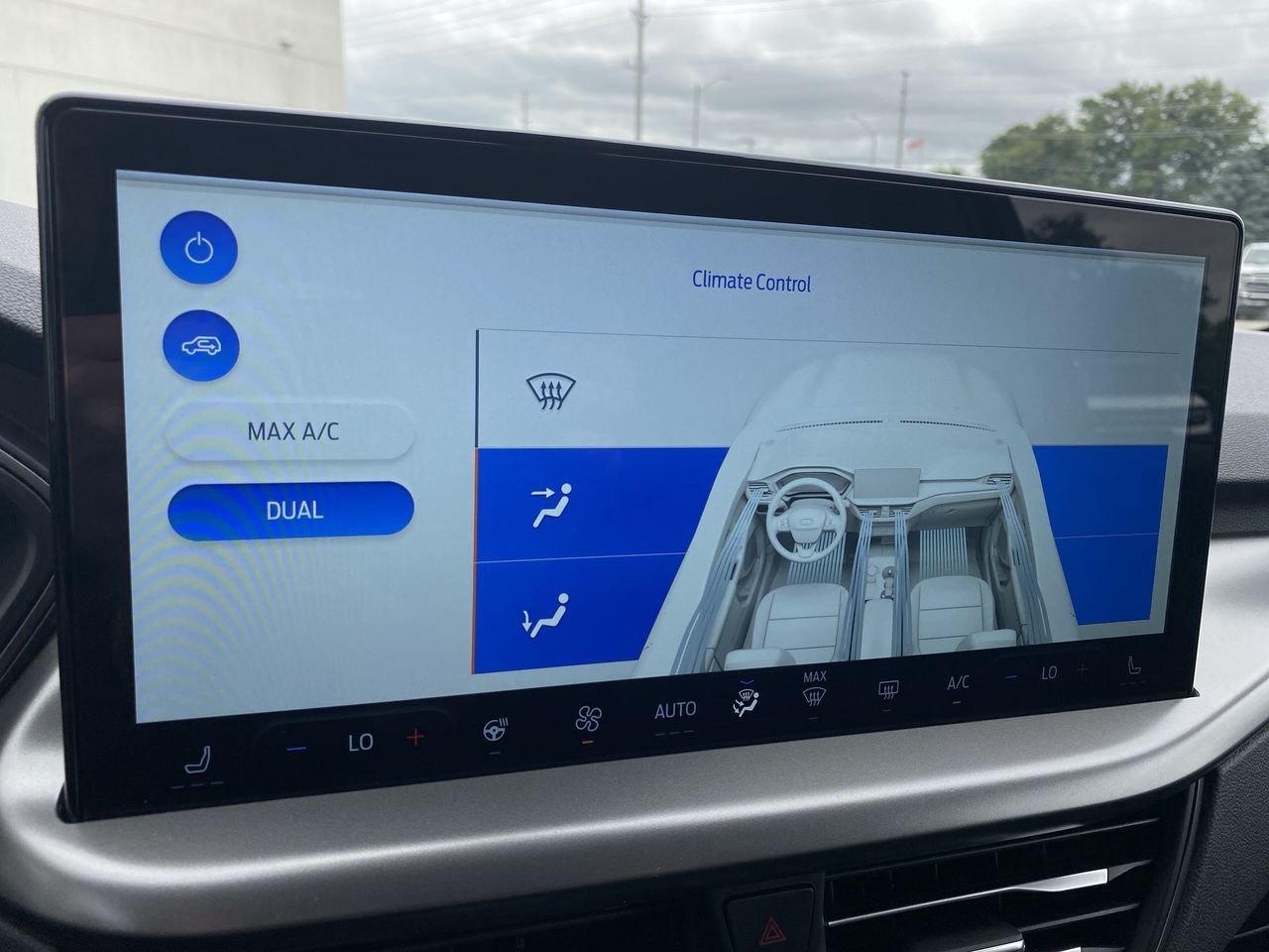 2025 Ford Escape Active Photo