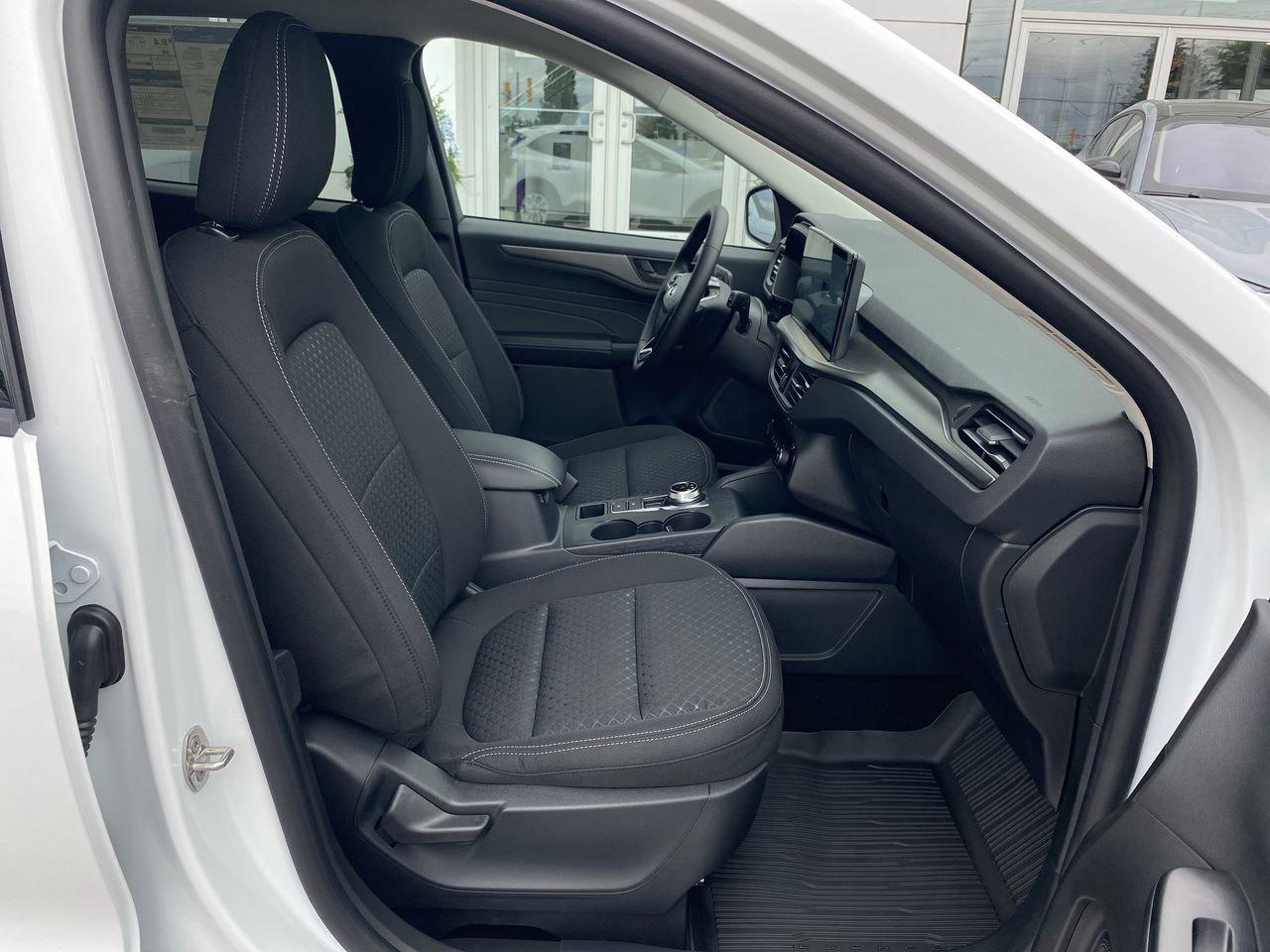 2025 Ford Escape Active Photo