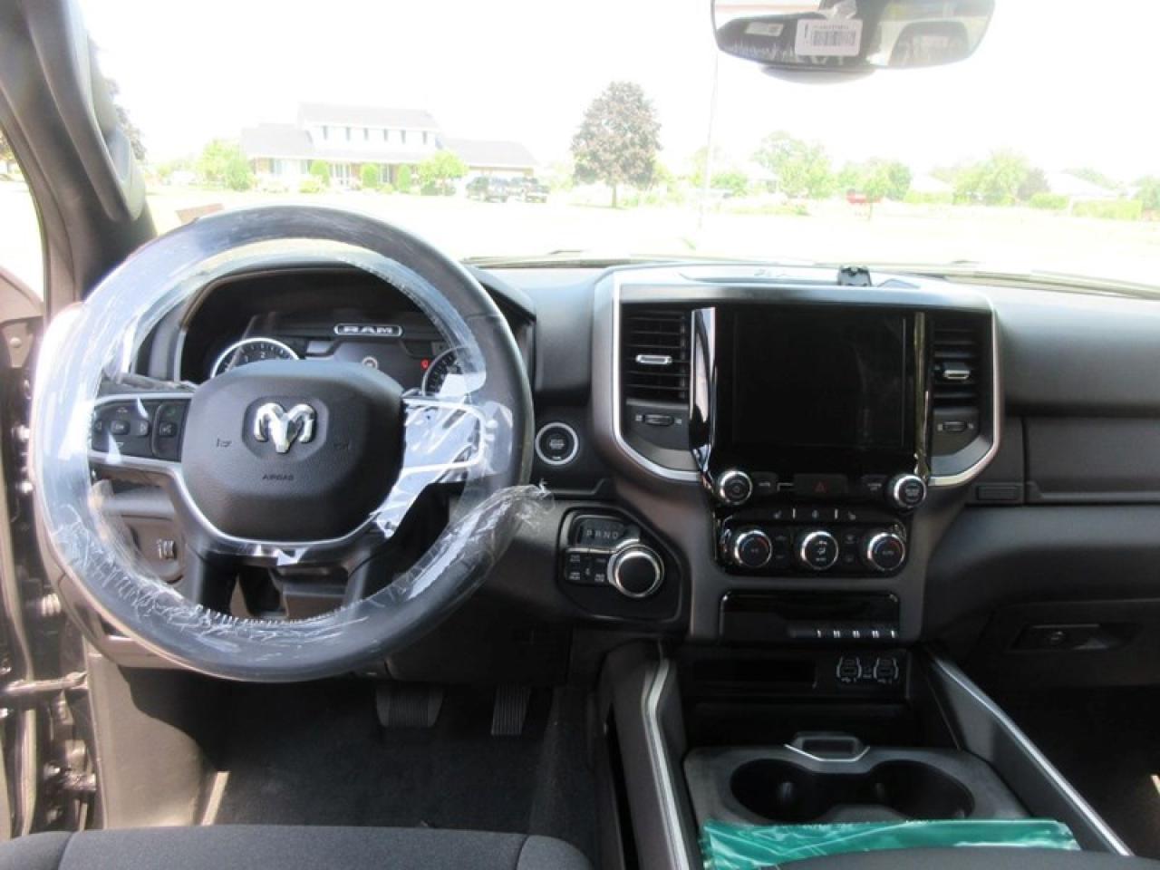 2022 RAM 1500 Crew Cab Big Horn 4X4 Photo