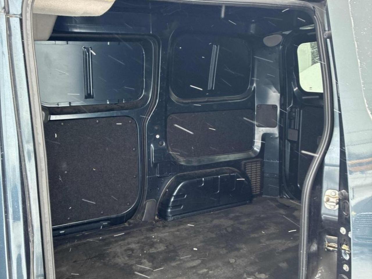 2016 Nissan NV200 **CERTIFIED** FREE 2 YEAR UNLIMITED KM WARRANTY Photo