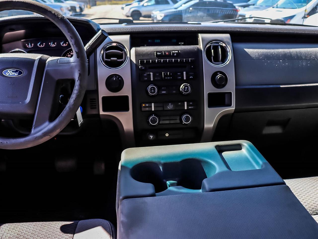 2011 Ford F-150 XLT Photo