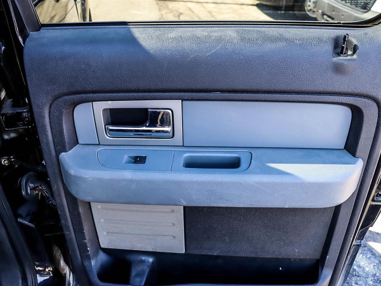 2011 Ford F-150 XLT Photo