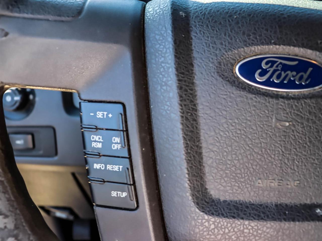 2011 Ford F-150 XLT Photo