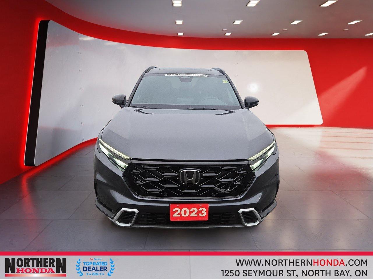 2023 Honda CR-V Hybrid Touring AWD Photo3