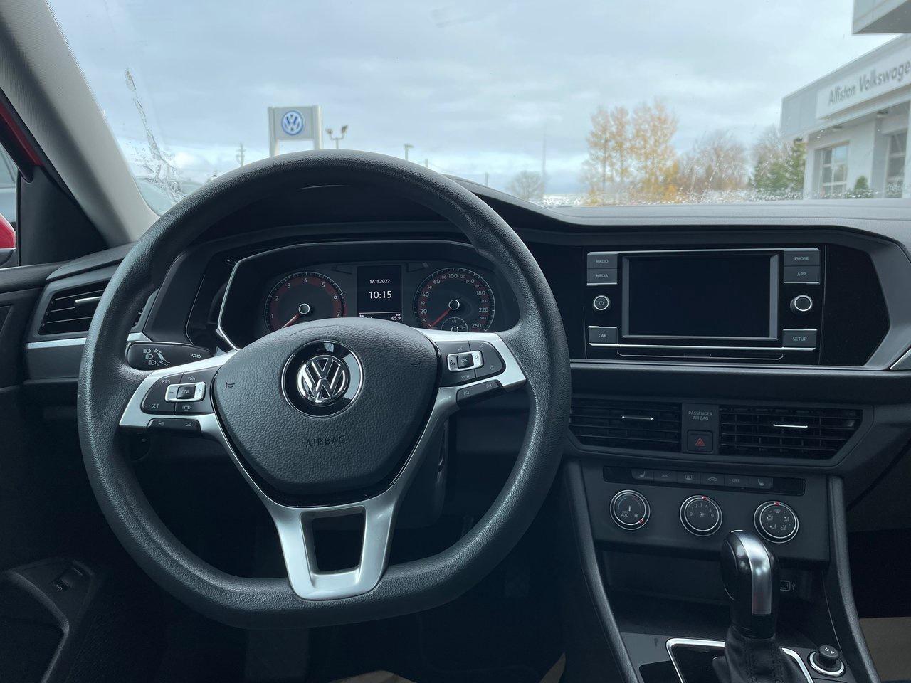 2019 Volkswagen Jetta Comfortline 1.4t 8sp at w/Tip Photo