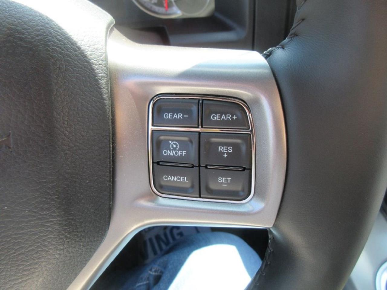 2022 RAM 1500 Classic NIGHT EDITION CREW CAB Photo