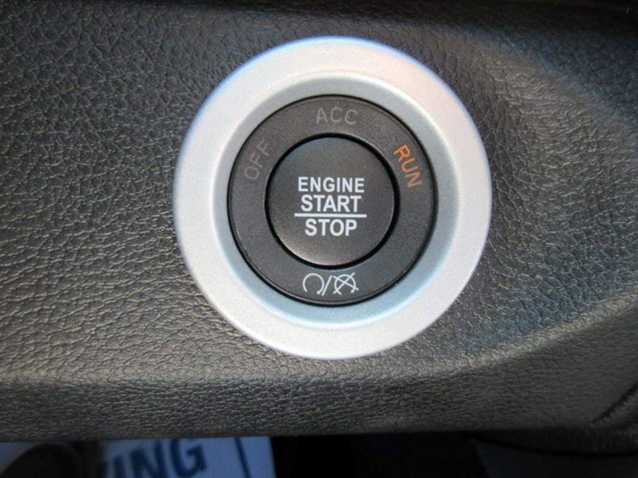 2022 RAM 1500 Classic NIGHT EDITION CREW CAB Photo