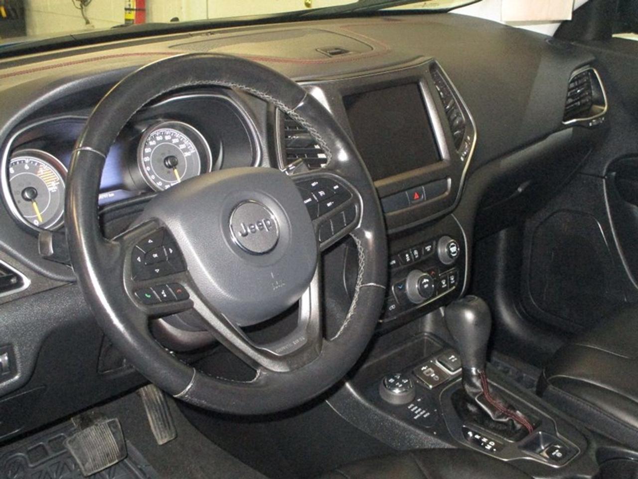 2020 Jeep Cherokee Trailhawk  4WD Photo