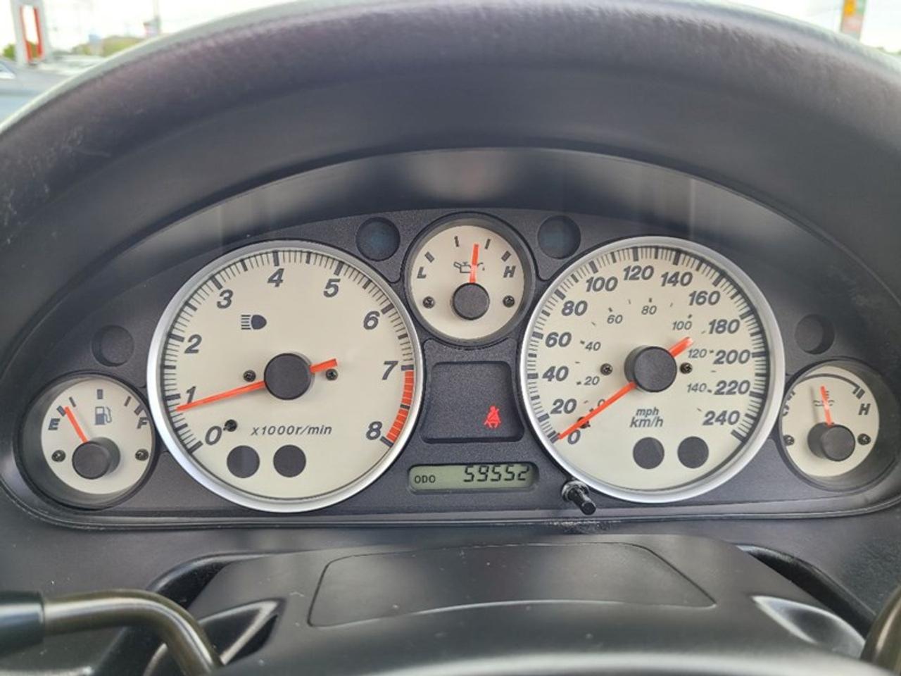 2003 Mazda MX-5 Miata Convertible Photo