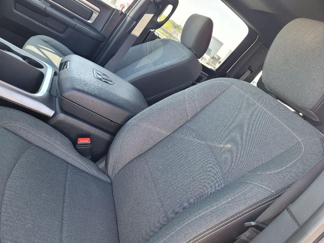 2021 RAM 1500 Classic Warlock 4WD Photo