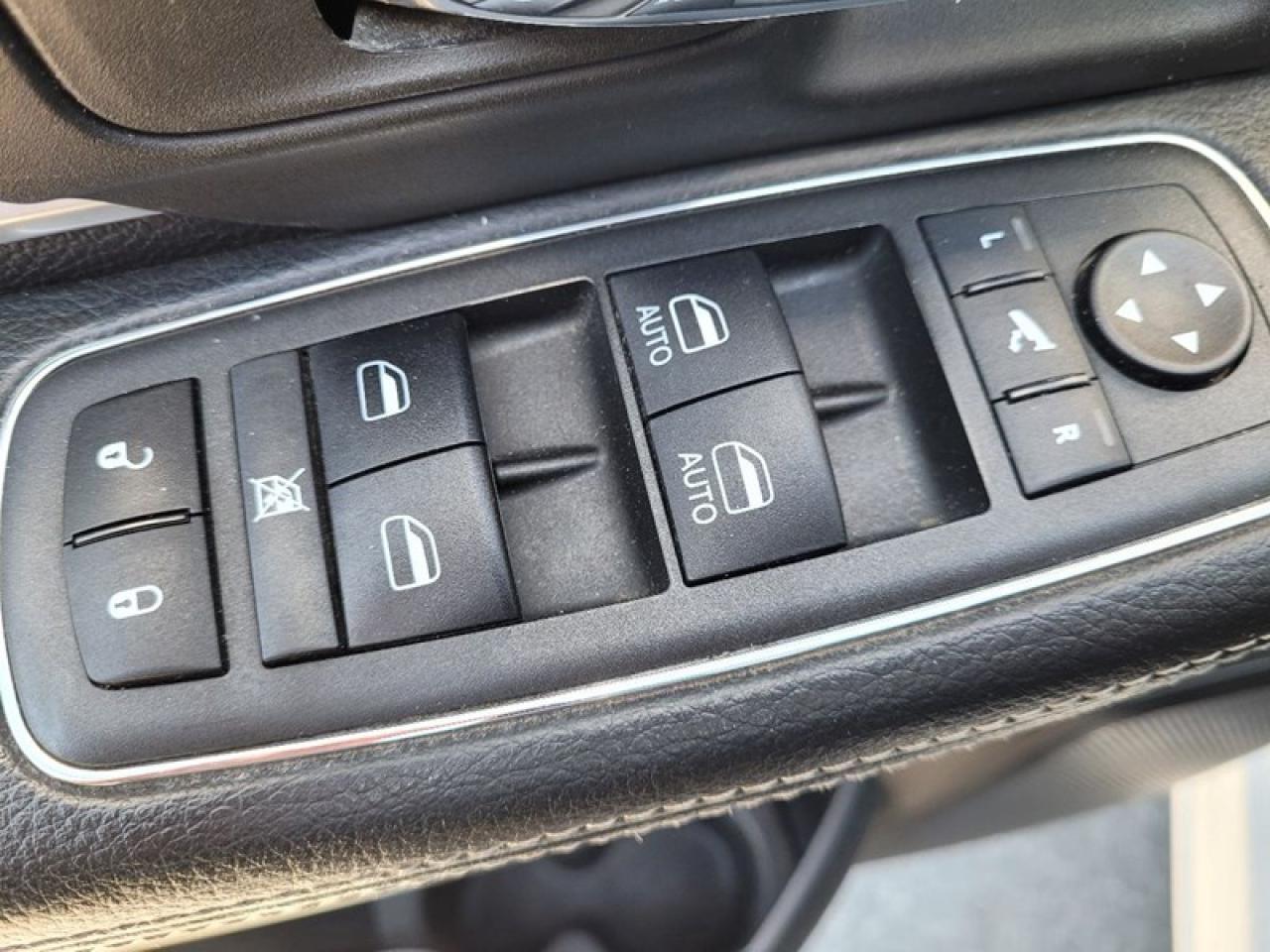 2021 RAM 1500 Classic Warlock 4WD Photo