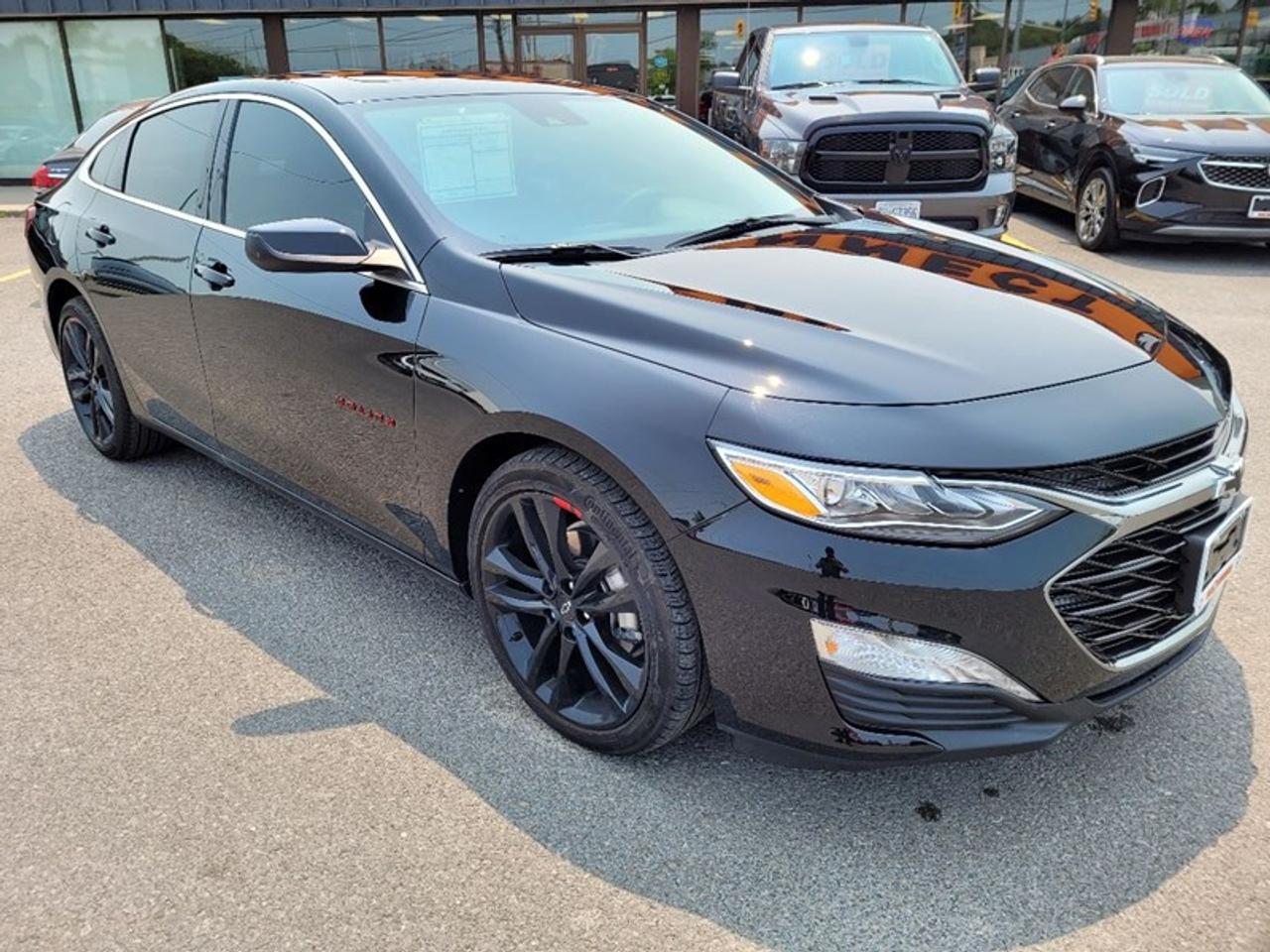 2023 Chevrolet Malibu Premier Photo5