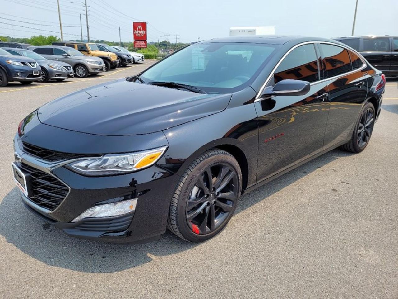 2023 Chevrolet Malibu Premier Photo3