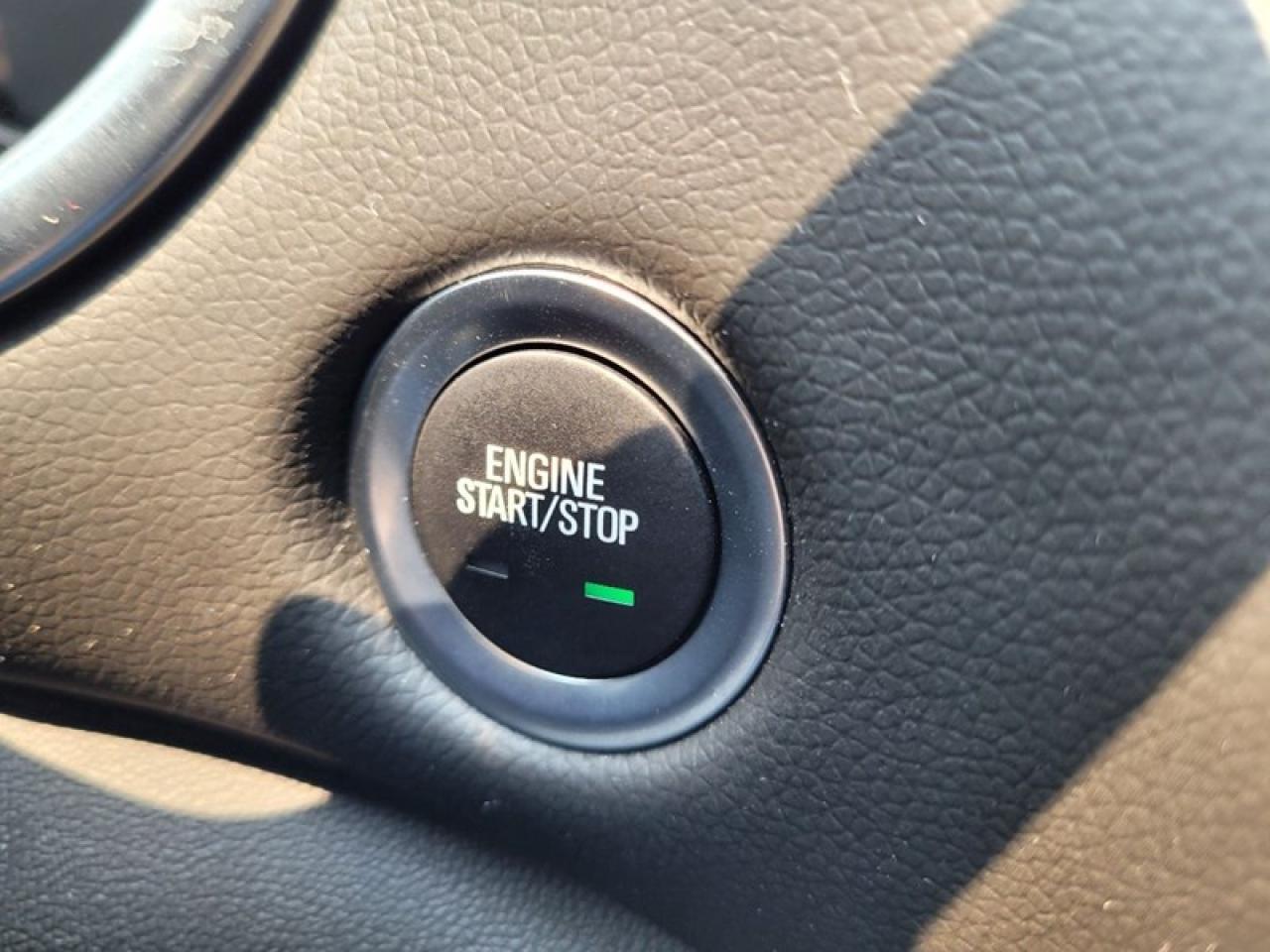 2023 Chevrolet Malibu Premier Photo