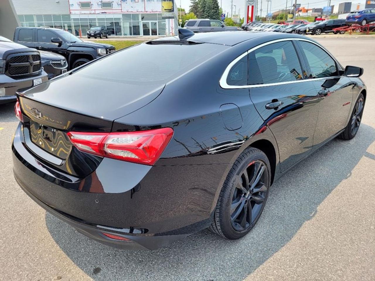 2023 Chevrolet Malibu Premier Photo