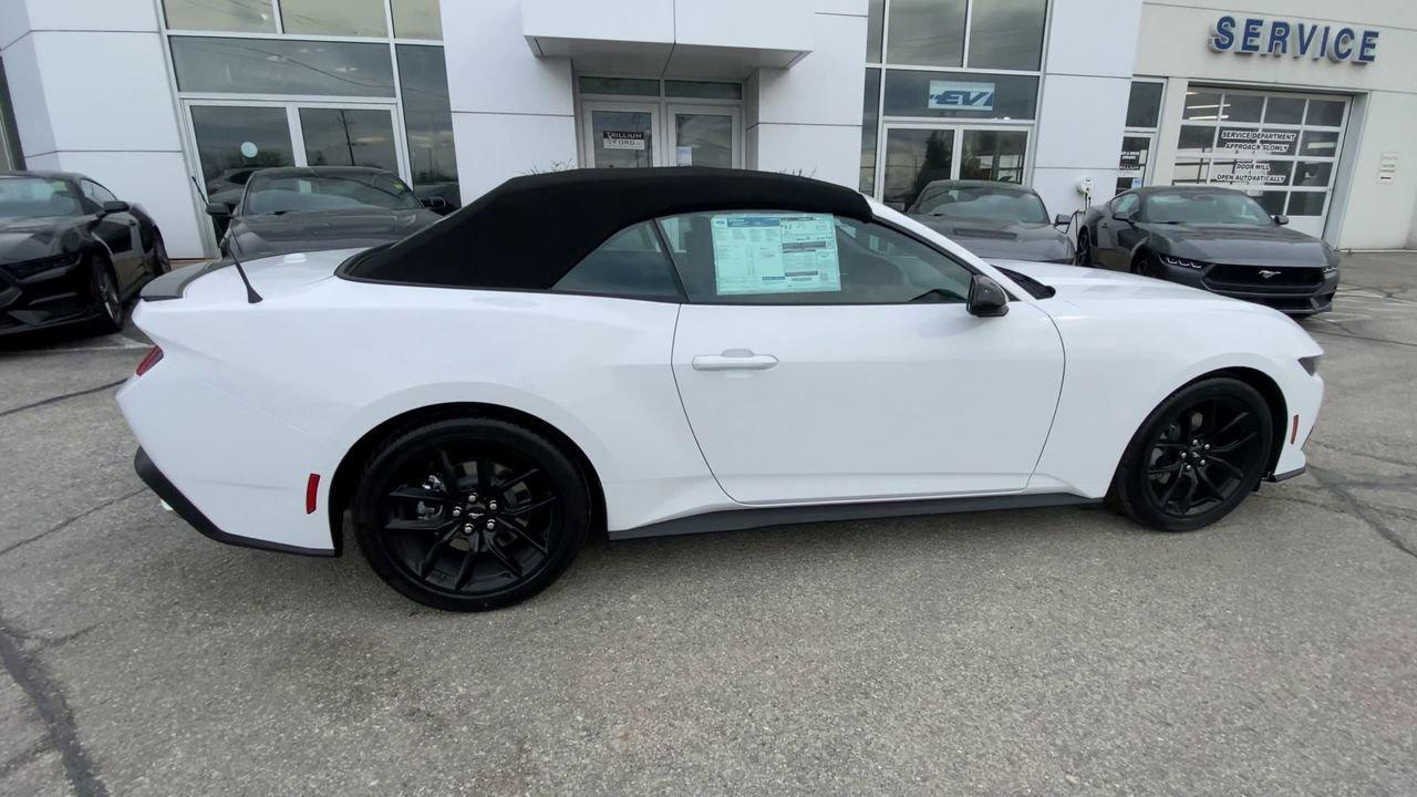 2025 Ford Mustang Convertible ECOBOOST PREMIUM Photo
