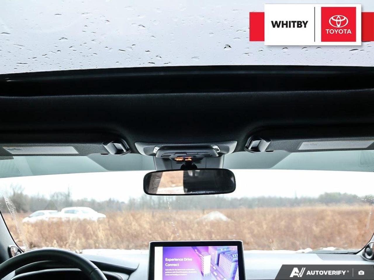 2025 Toyota Corolla HYBRID XSE 1.8L Photo