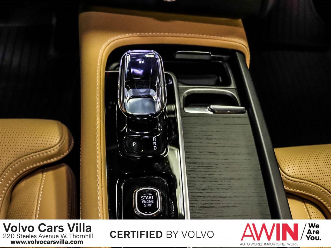 2024 Volvo XC90 B6 AWD Ultimate Bright Theme 7-Seater Photo