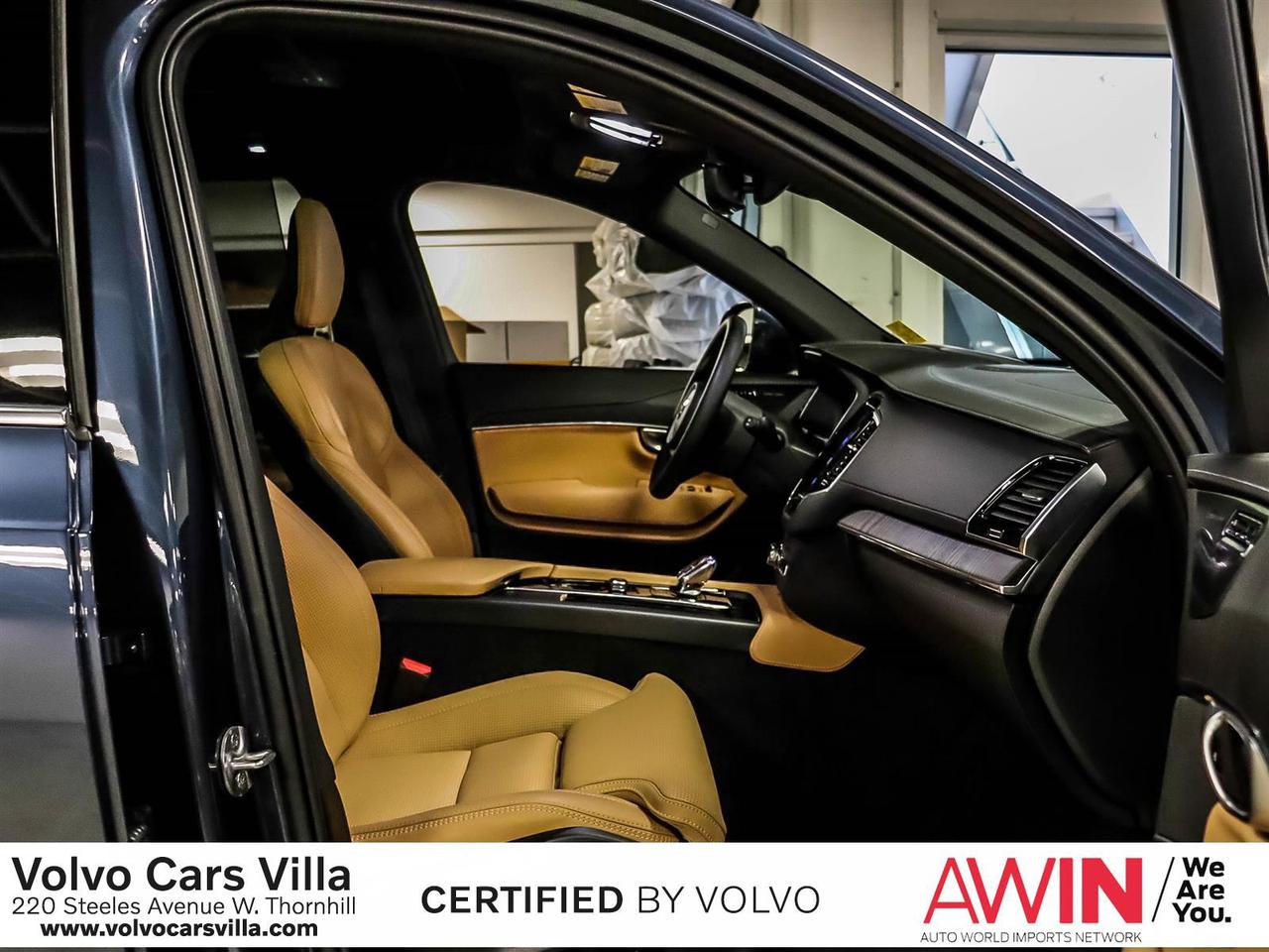 2024 Volvo XC90 B6 AWD Ultimate Bright Theme 7-Seater Photo
