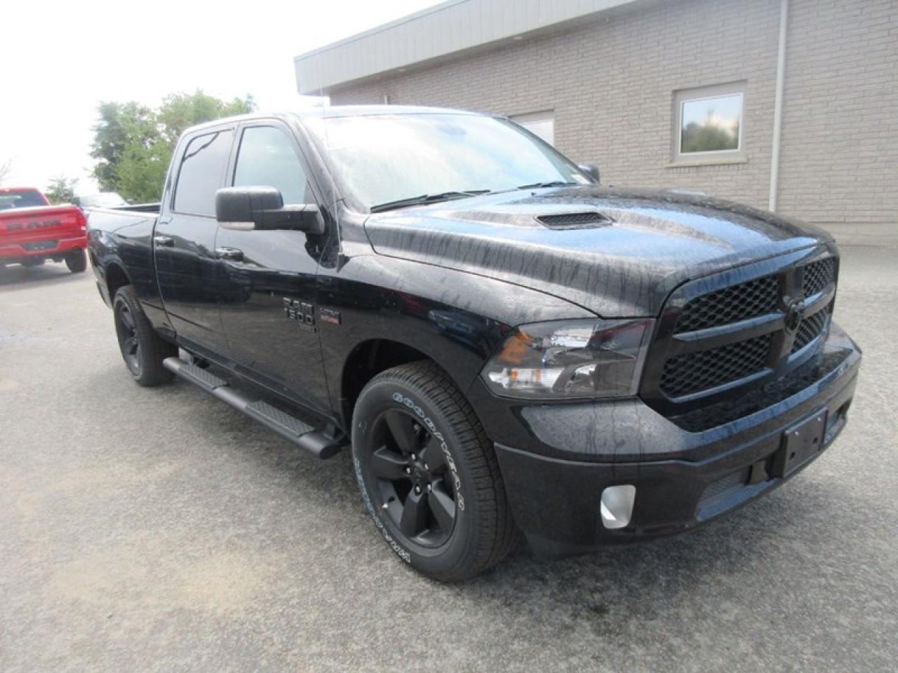 2022 RAM 1500 Classic SLT  Crew Cab Photo3