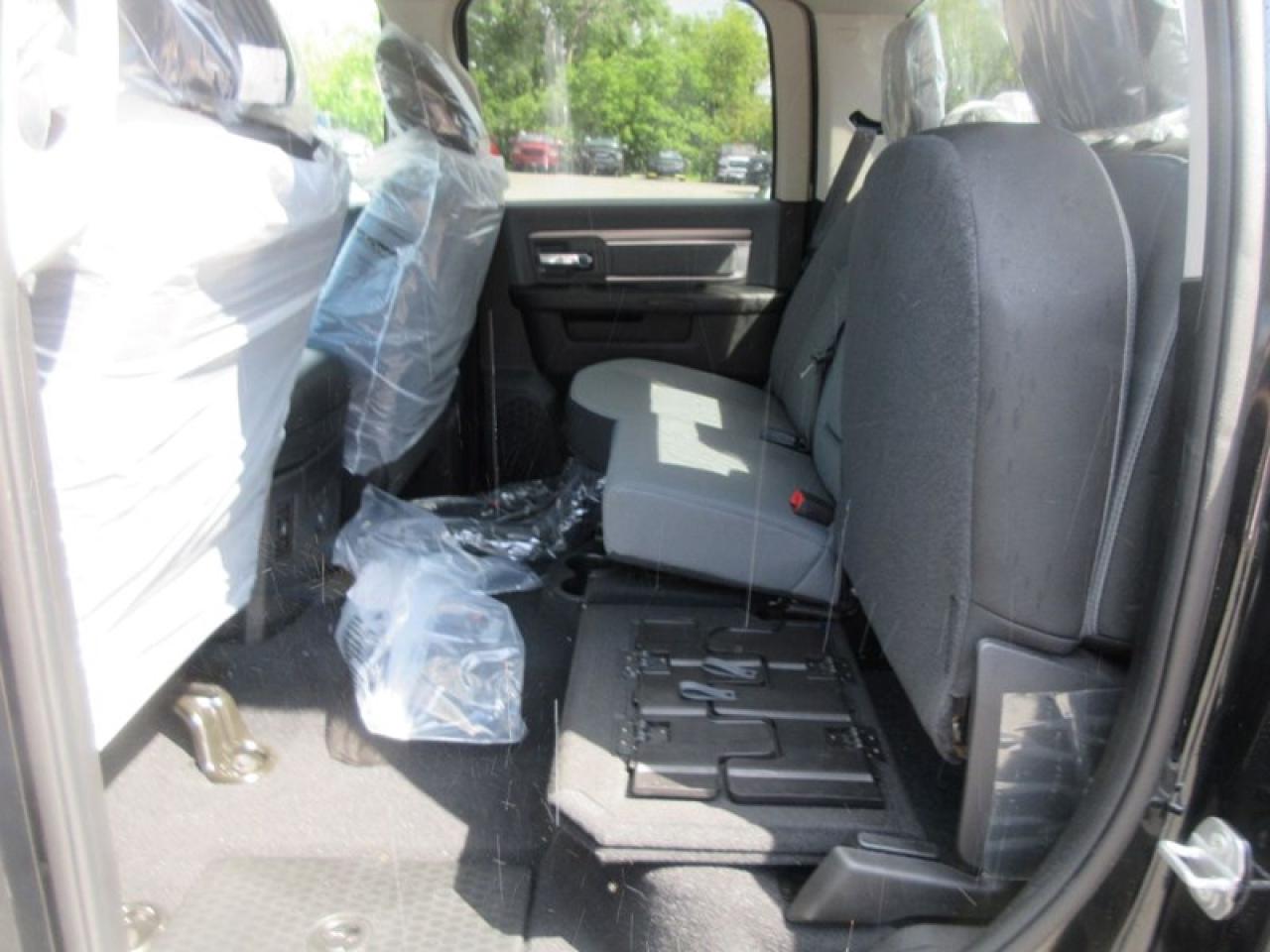 2022 RAM 1500 Classic SLT  Crew Cab Photo