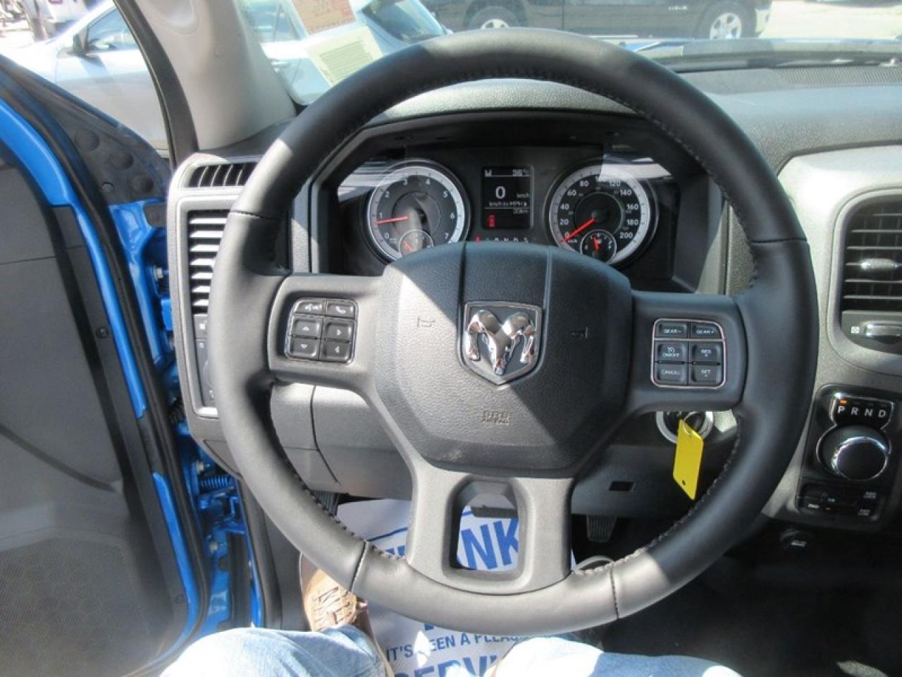 2022 RAM 1500 Classic NIGHT EDITION CREW CAB Photo