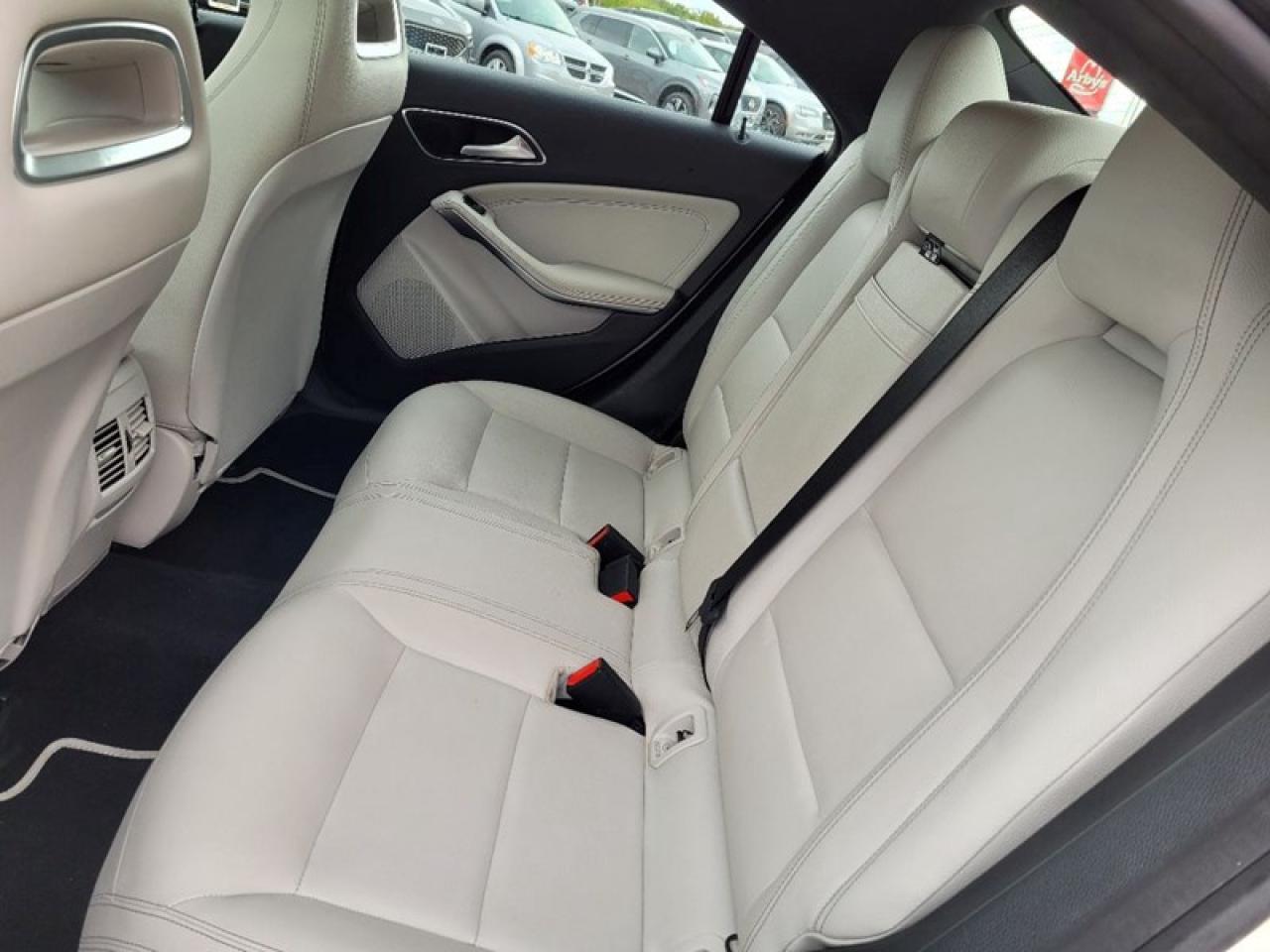 2018 Mercedes-Benz CLA-Class AWD Photo