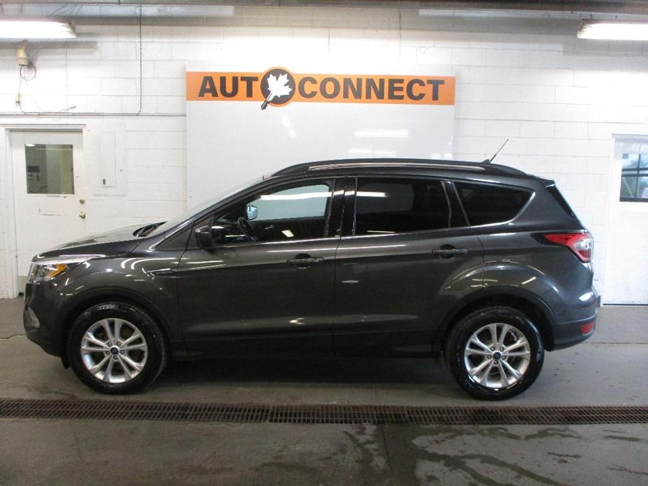 2018 Ford Escape SEL Photo