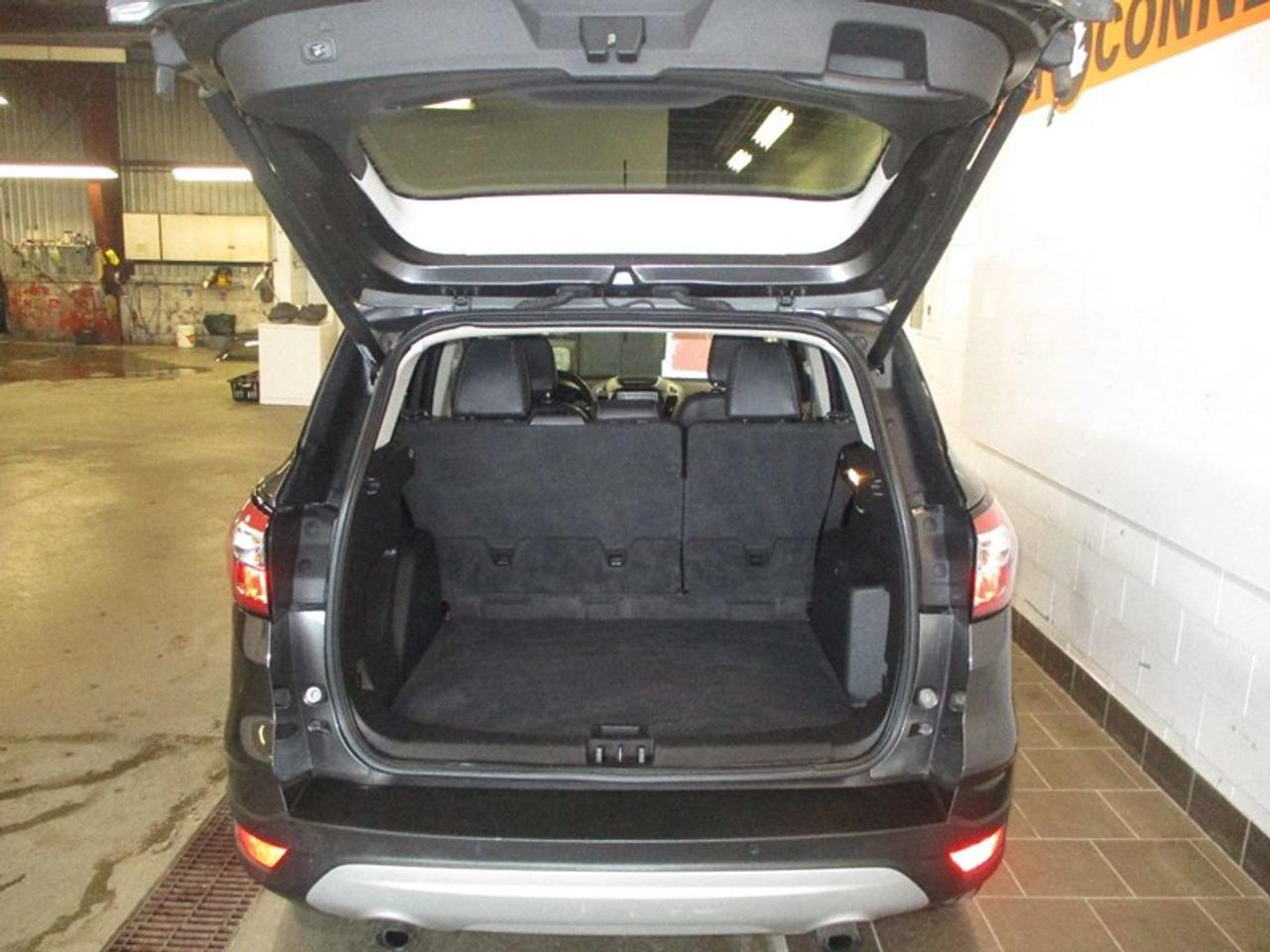 2018 Ford Escape SEL Photo
