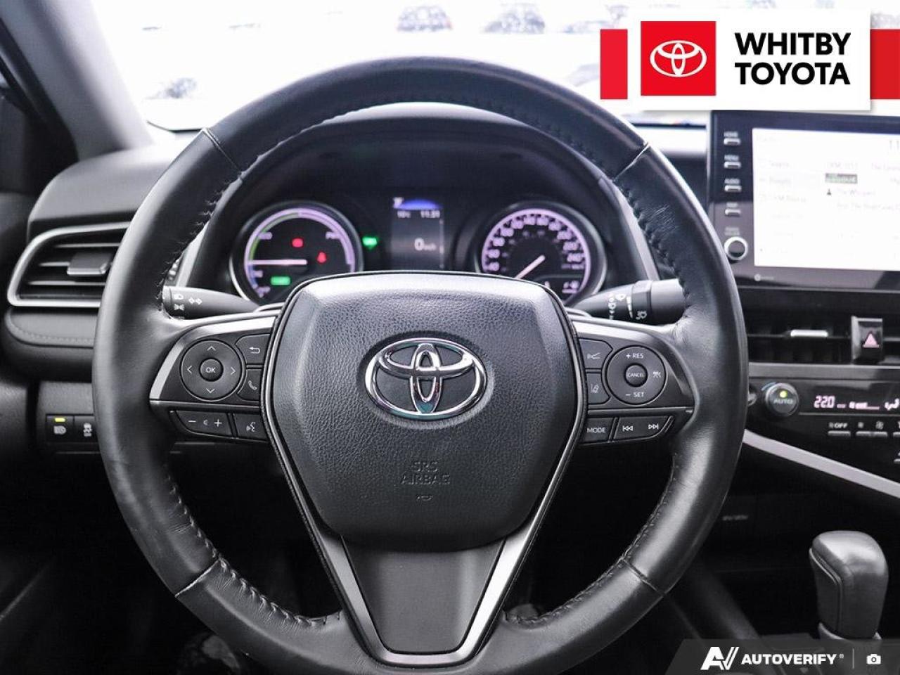 2022 Toyota Camry Hybrid SE 2.5L Photo