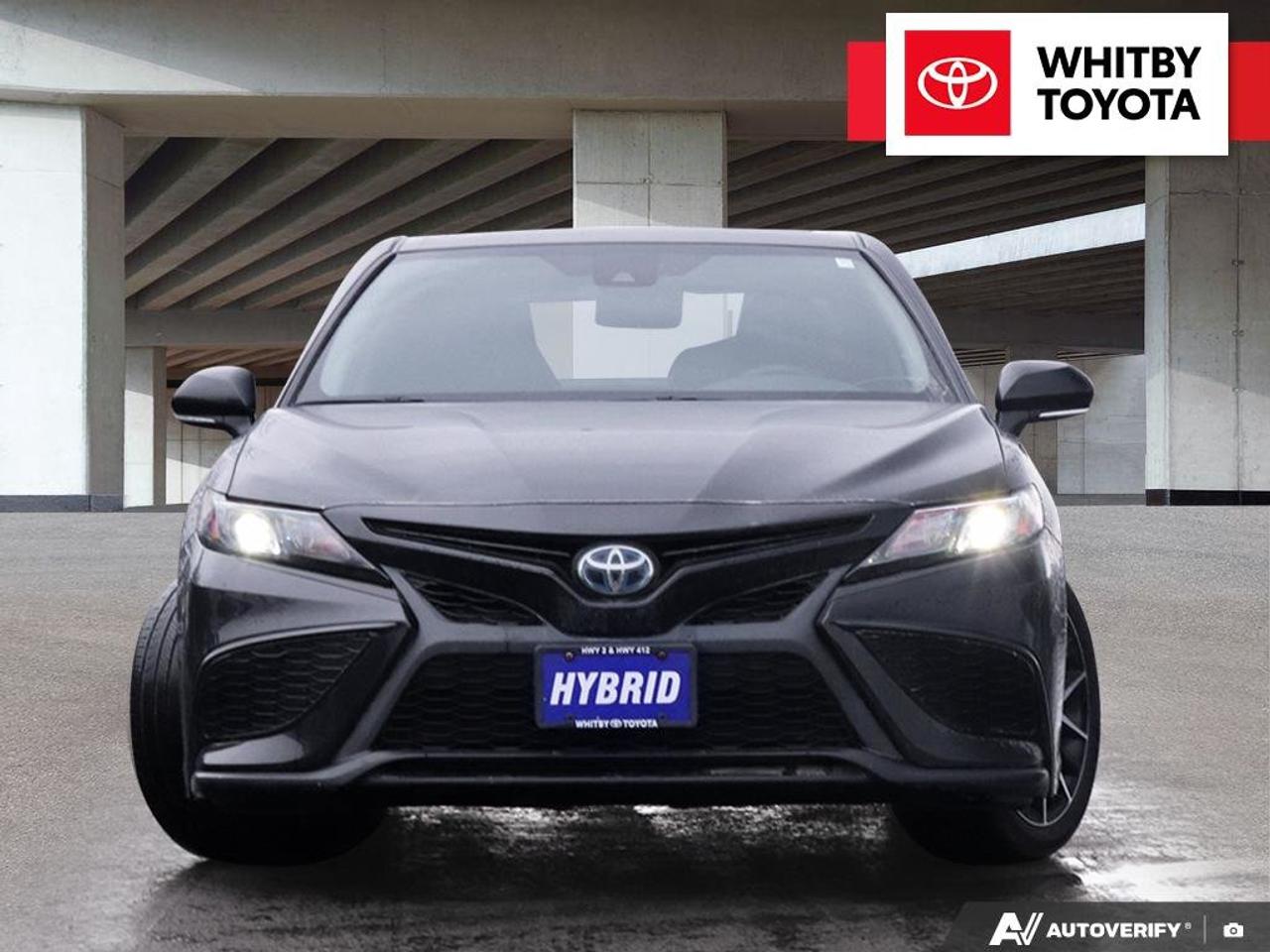 2022 Toyota Camry Hybrid SE 2.5L Photo