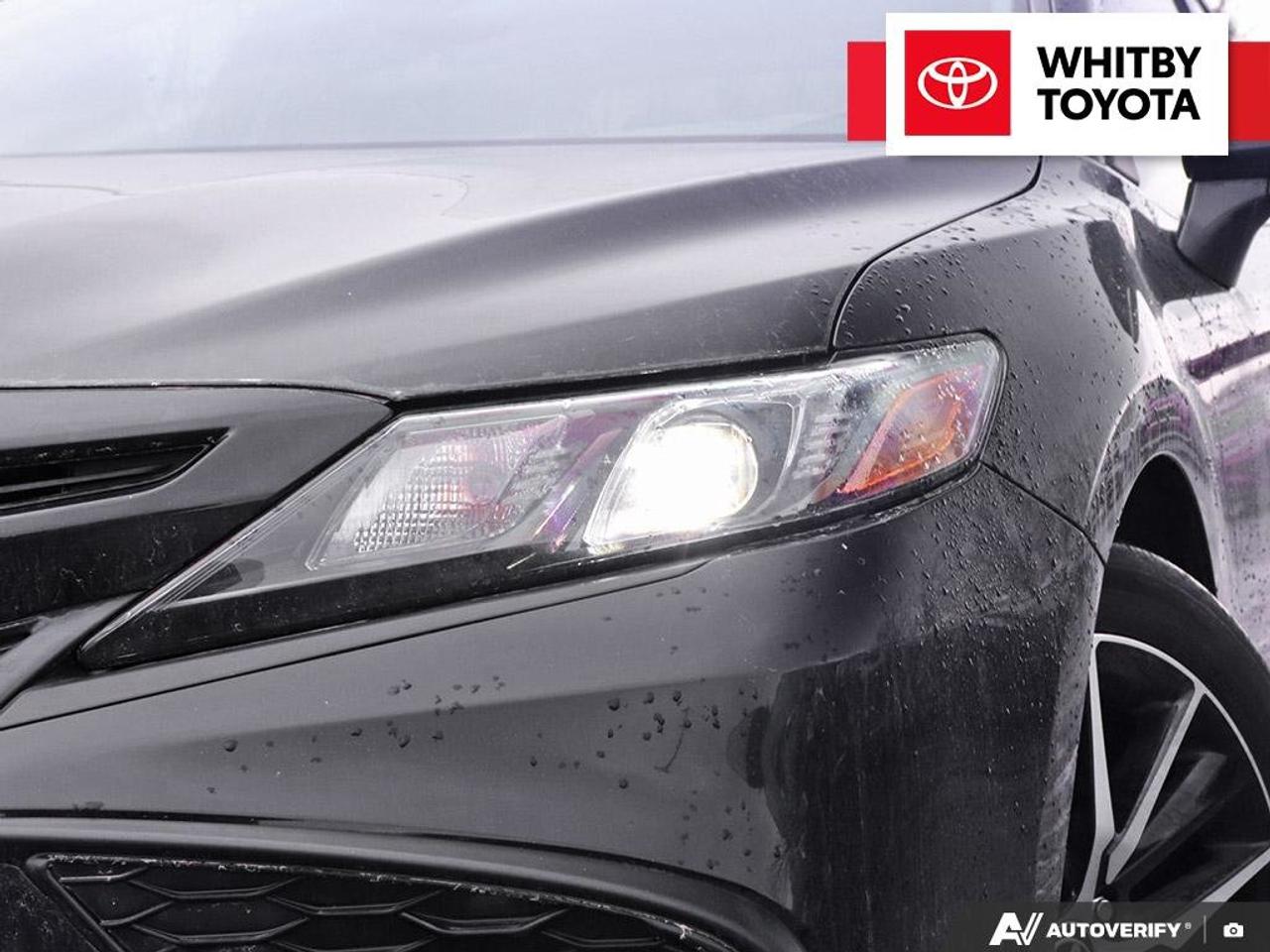 2022 Toyota Camry Hybrid SE 2.5L Photo