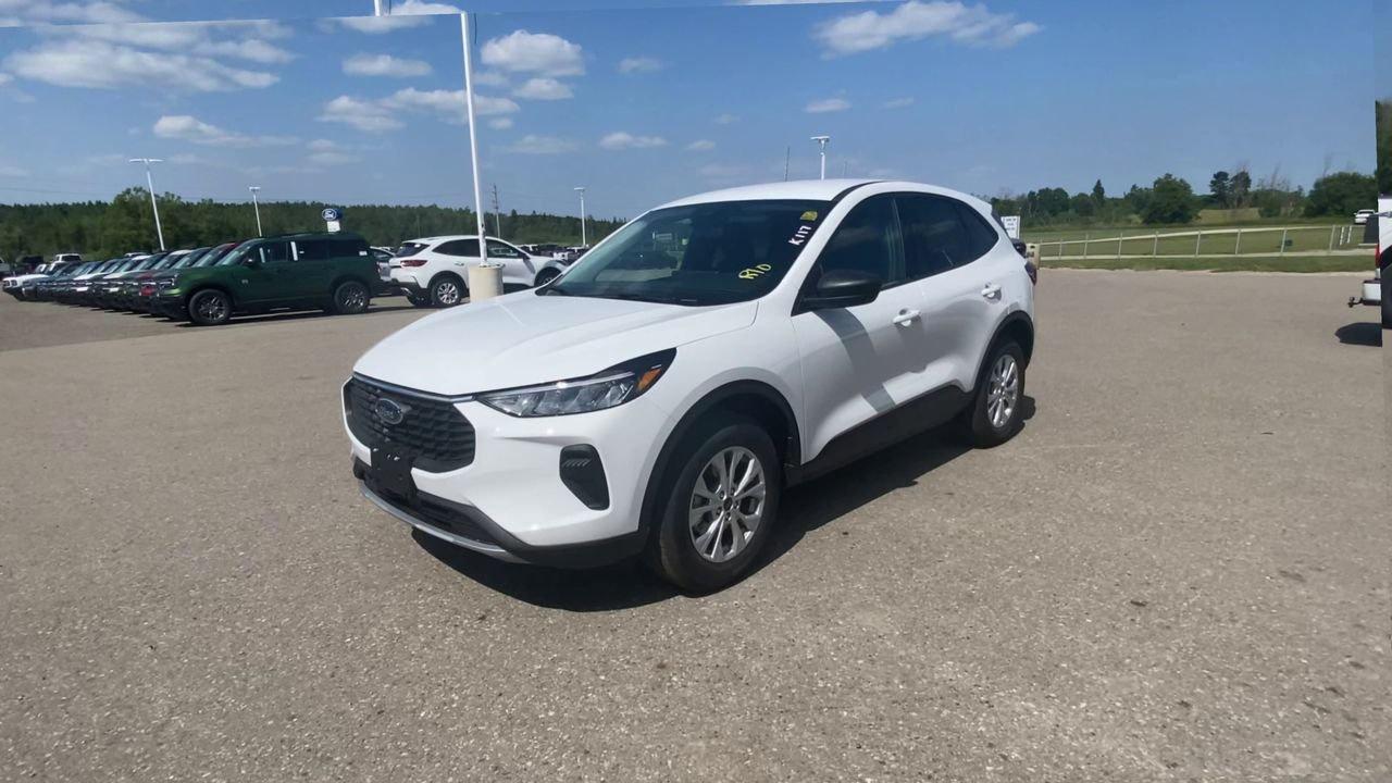 2025 Ford Escape Active Photo3