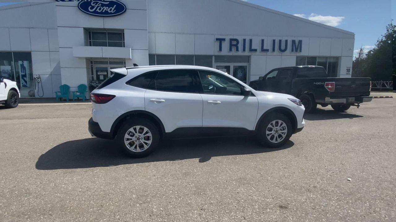 2025 Ford Escape Active Photo